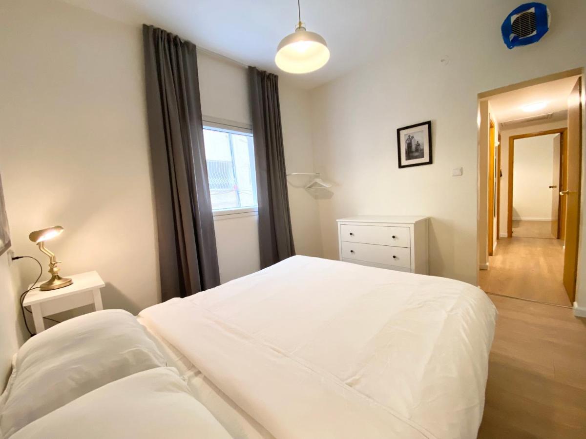 Sea Suites Тел Авив Екстериор снимка